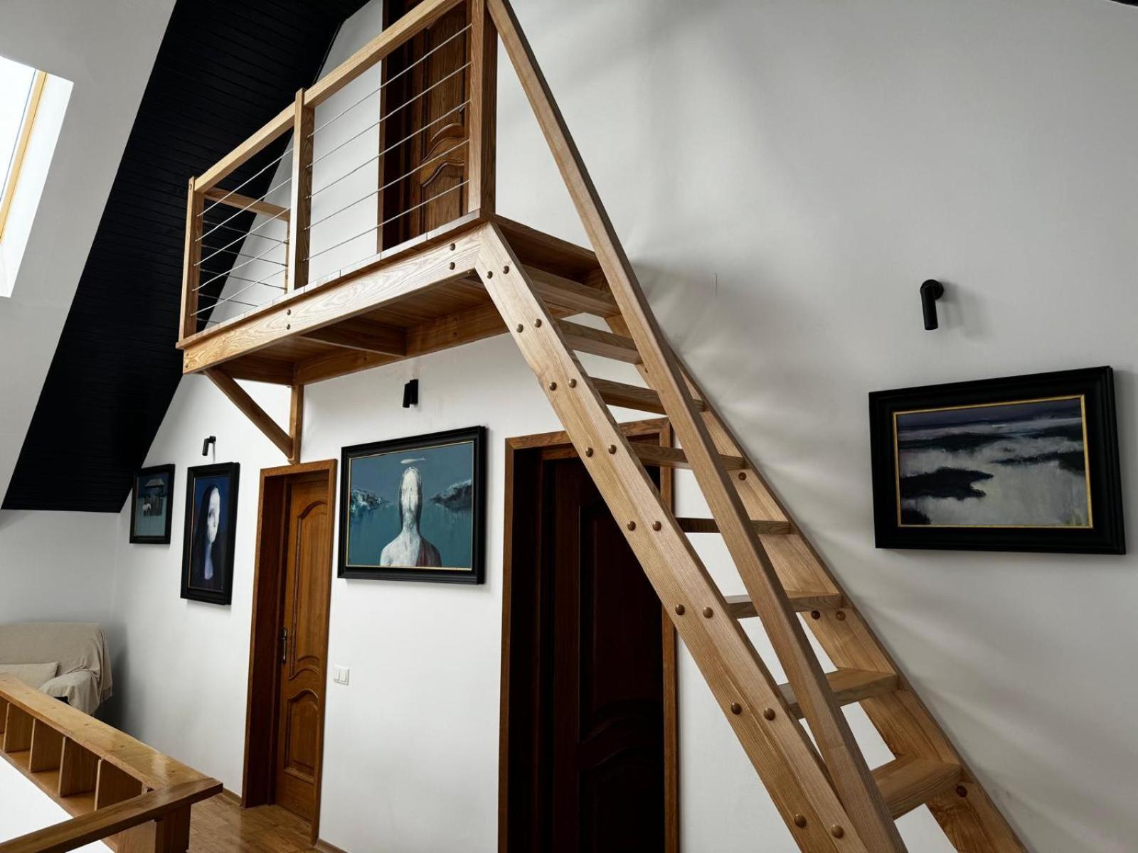 Evie'S Tree House Villa Dragomirna Exterior foto